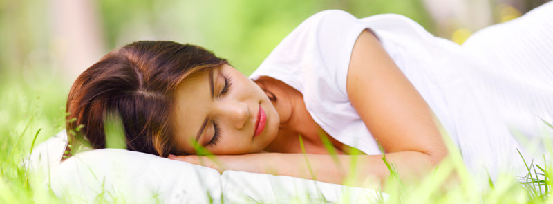 Schlafende Frau - Bewusstsein und Unterbewusstsein